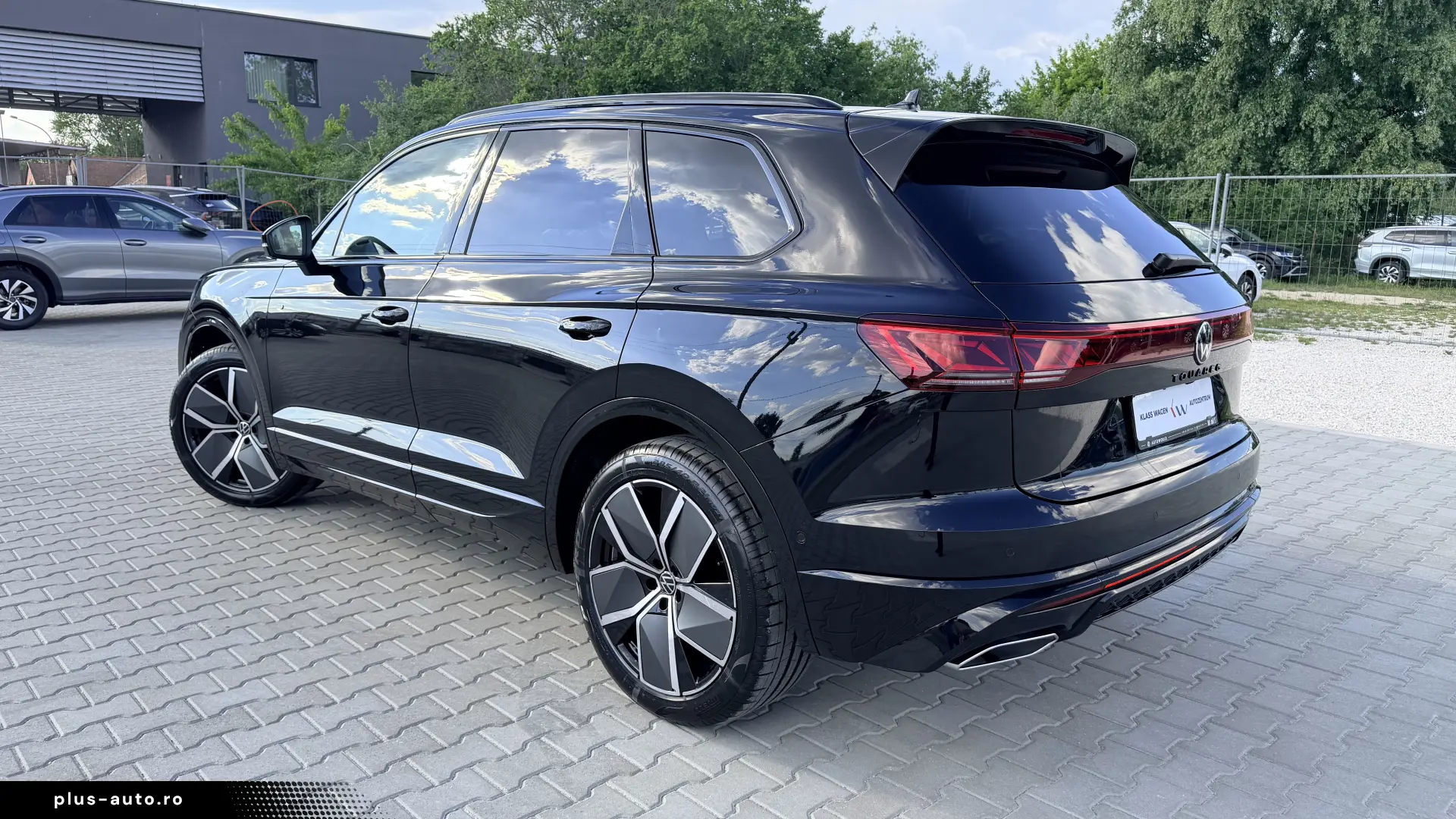 Volkswagen Touareg V6 TDI 4MOTION R-Line Final Edition