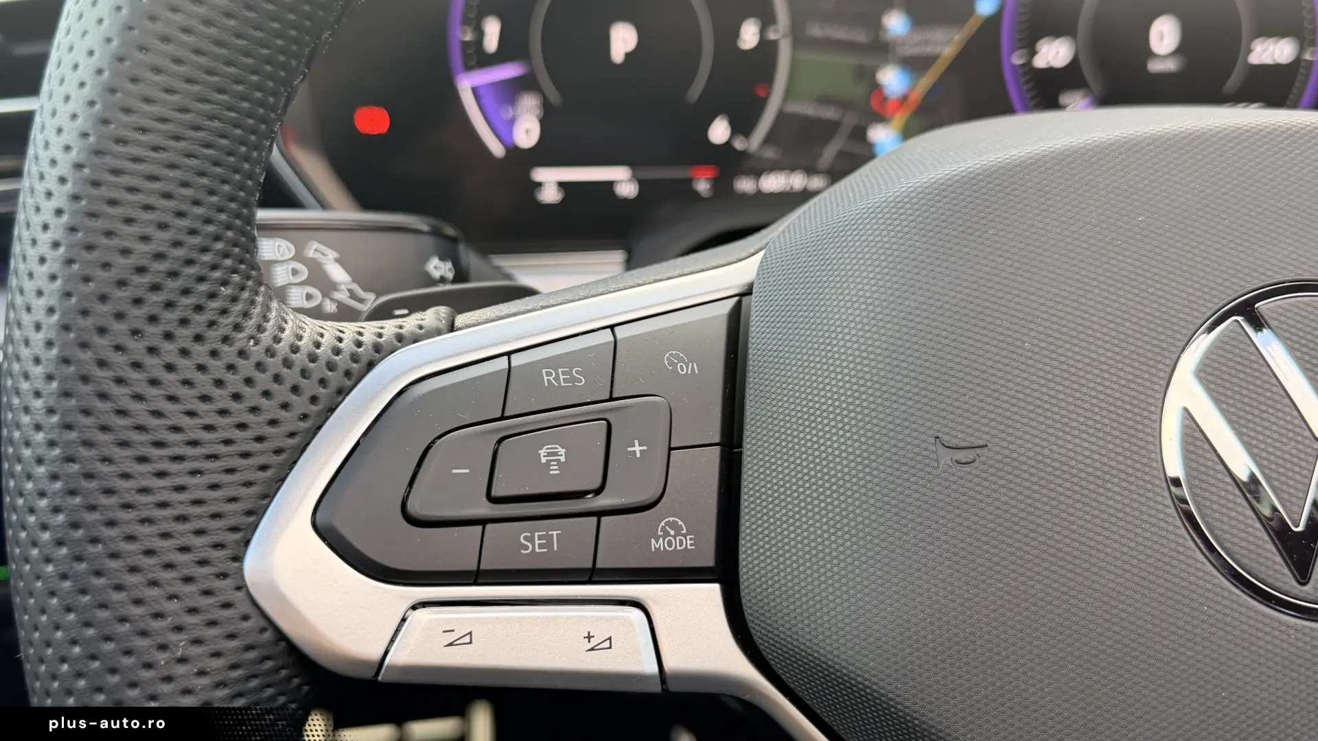 Volkswagen Touareg V6 TDI 4MOTION R-Line Final Edition