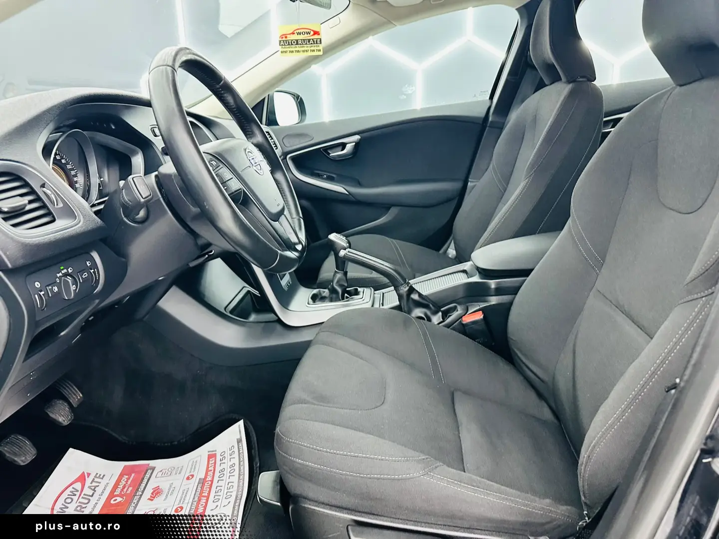 VOLVO V40 2015 1.6D E5 Garantie 12 Luni Rate Avans 0 Doar Cu