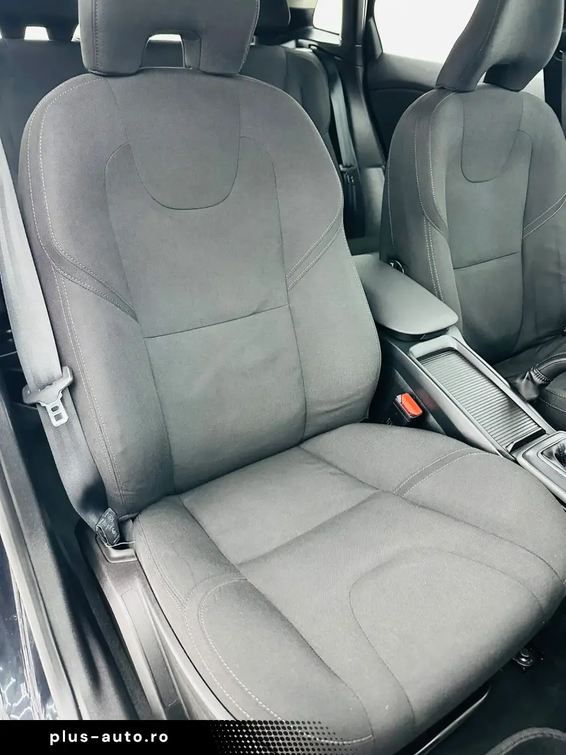 VOLVO V40 2015 1.6D E5 Garantie 12 Luni Rate Avans 0 Doar Cu