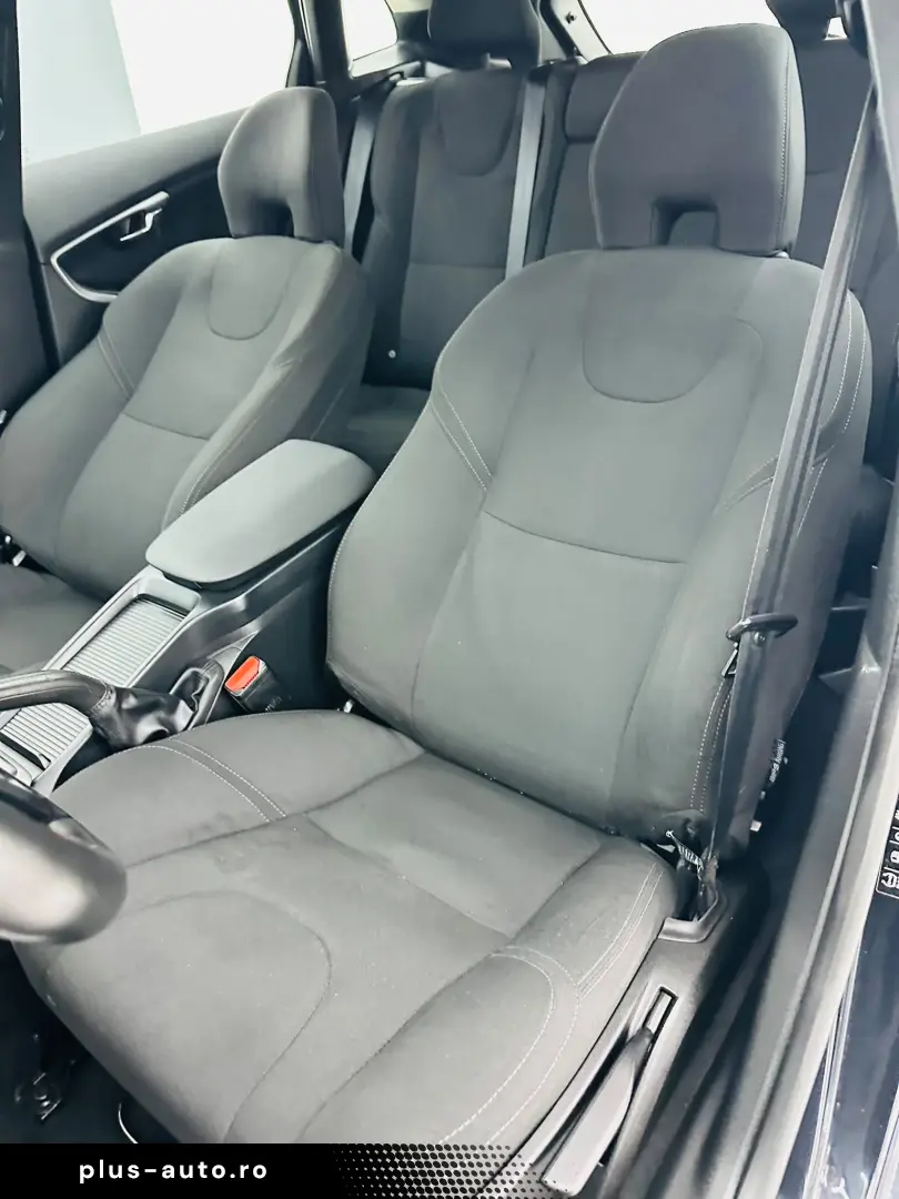 VOLVO V40 2015 1.6D E5 Garantie 12 Luni Rate Avans 0 Doar Cu