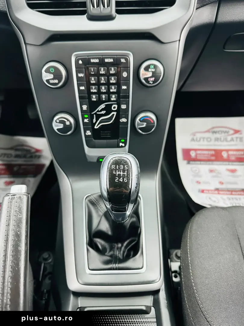 VOLVO V40 2015 1.6D E5 Garantie 12 Luni Rate Avans 0 Doar Cu
