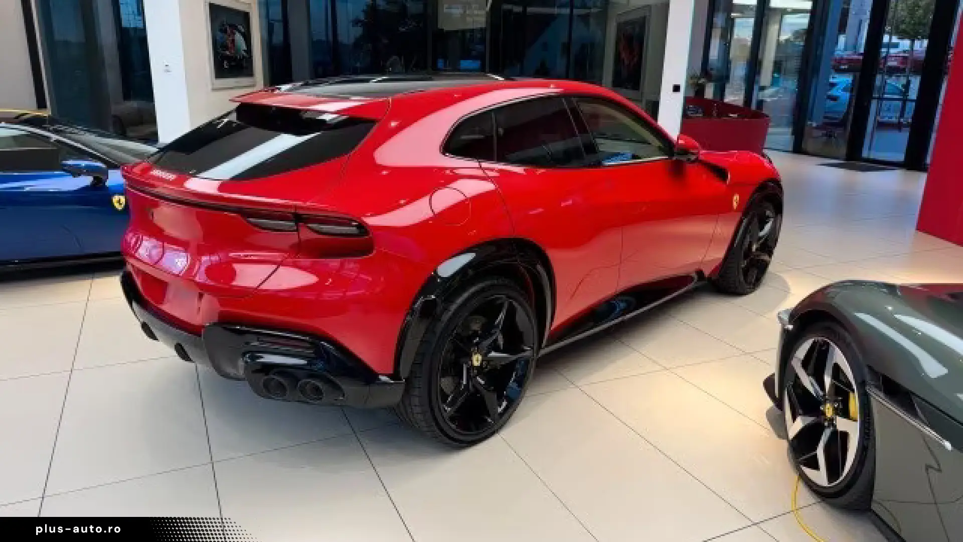 Ferrari Purosangue Atelier Rosso Corsa Crema Nero Massage