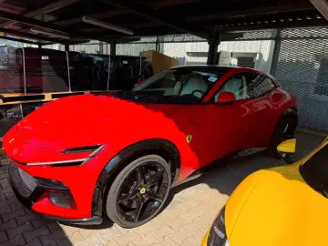 Ferrari Purosangue Atelier Rosso Corsa Crema Nero Massage
