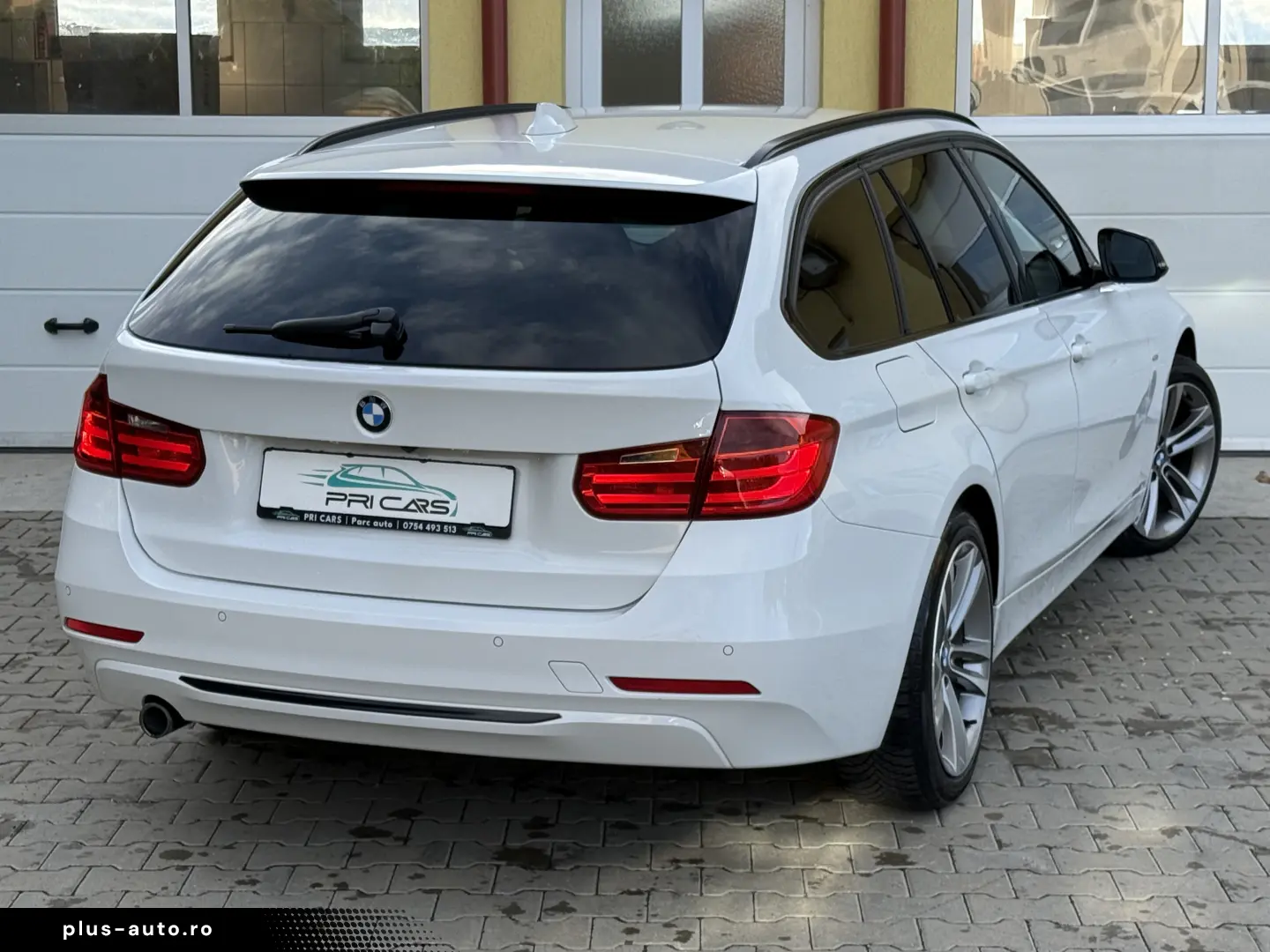 BMW Seria 3 F31 - 2.0d   184cp   xDrive   Sport Line
