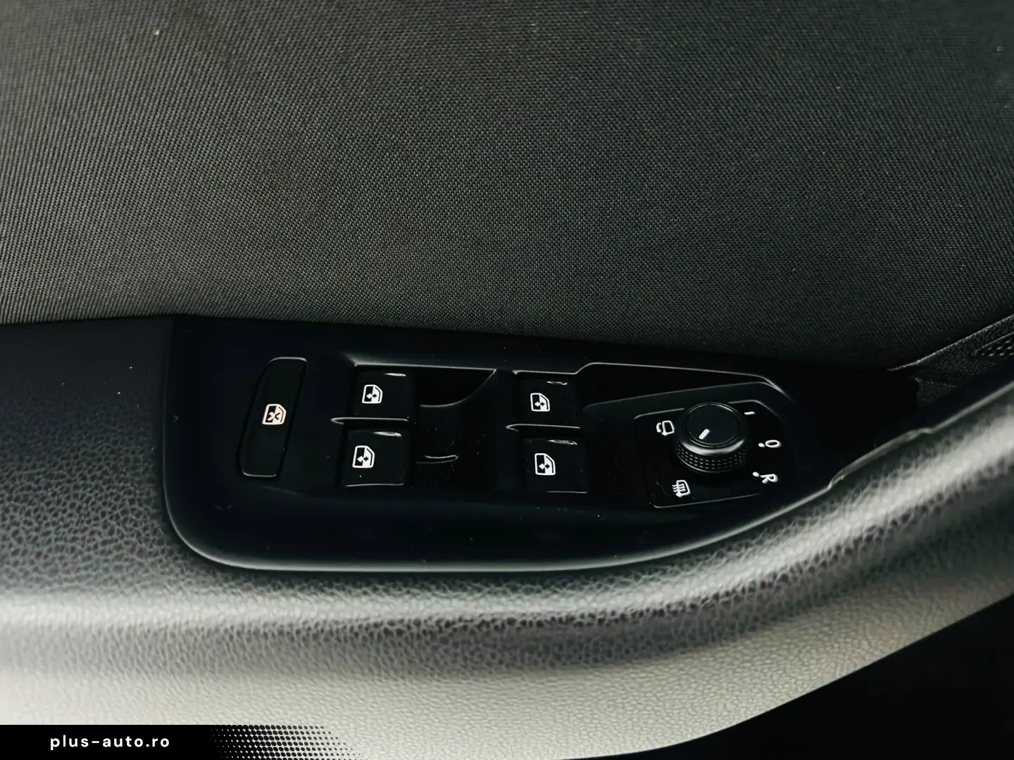 VOLKSWAGEN PASSAT 2016 2.0D E6 Garantie 12 Luni Rate Avans 0