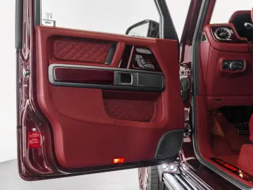 Mercedes-Benz BRABUS 800 DEEP RED based on Mercedes-AMG G63