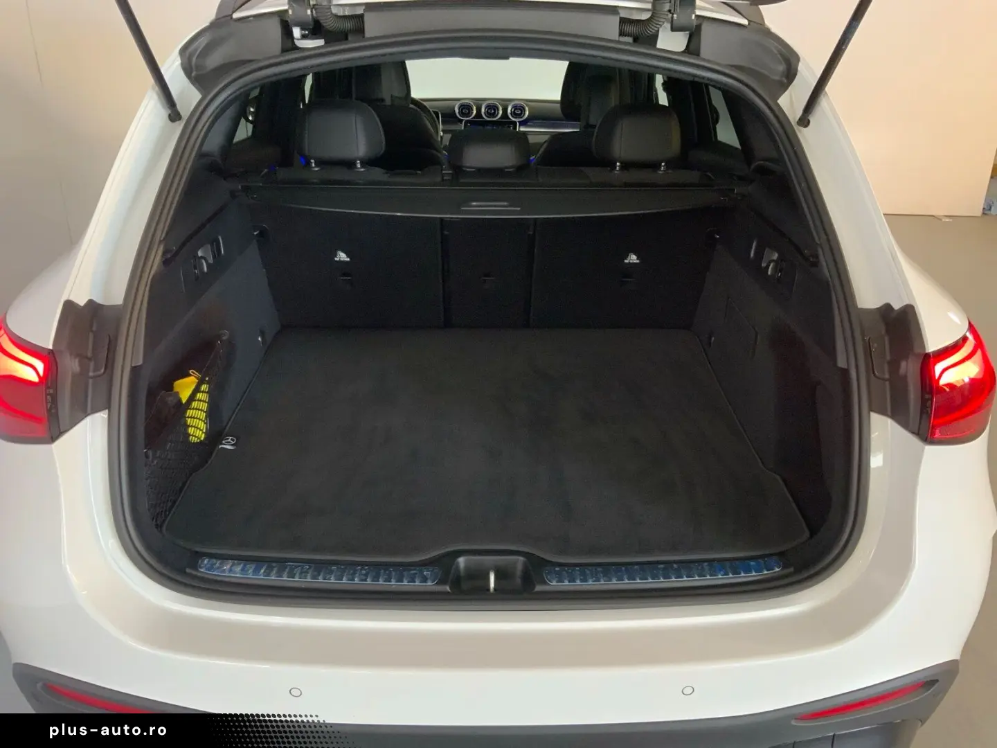 MERCEDES-BENZ GLC 450 d 4M AMG Night Pano AHK DISTRO&hellip;