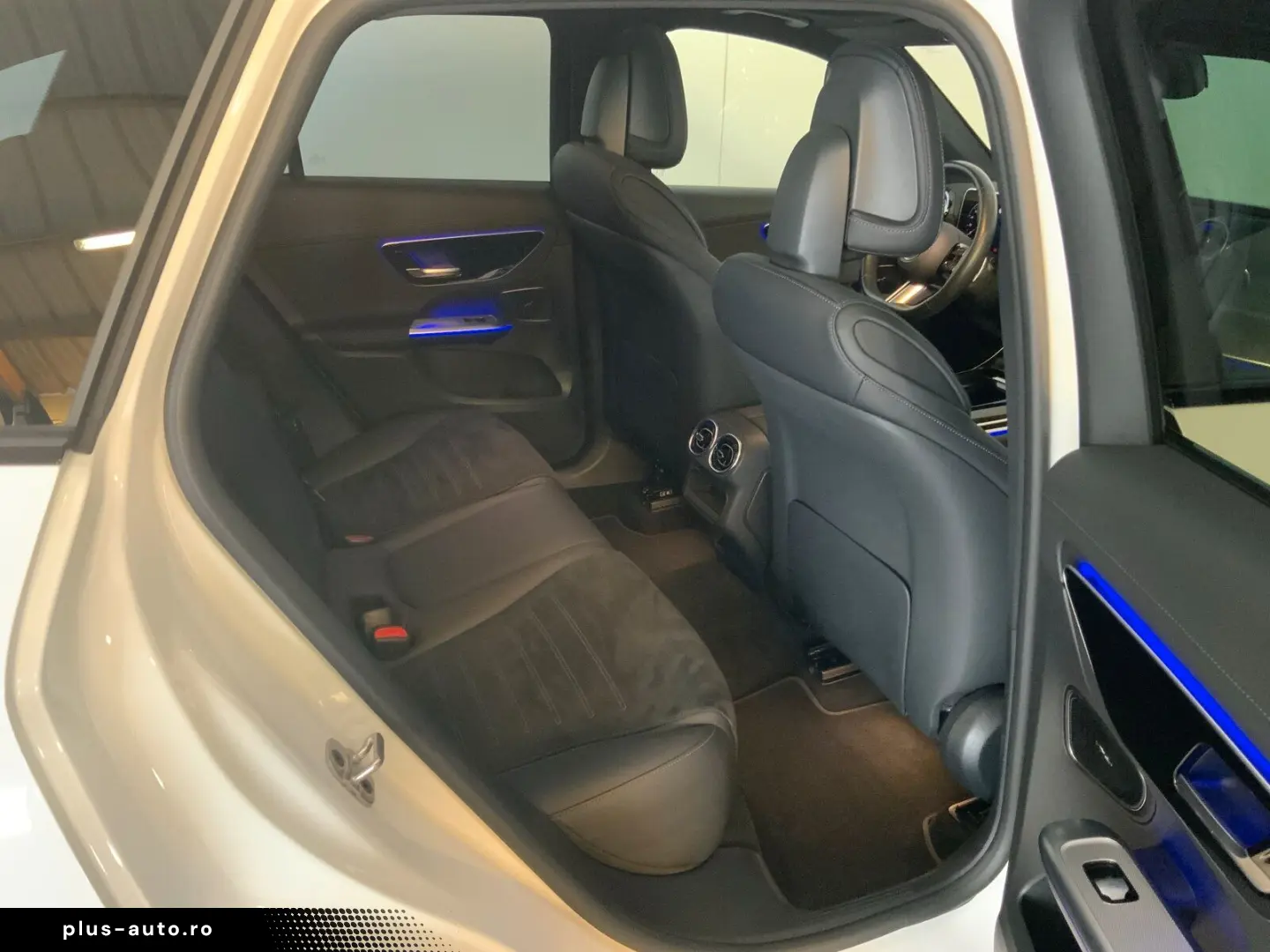 MERCEDES-BENZ GLC 450 d 4M AMG Night Pano AHK DISTRO&hellip;