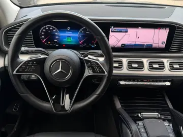 MERCEDES-BENZ GLE 450 AMG 7-Sitzer 30000KM Voll Panorama