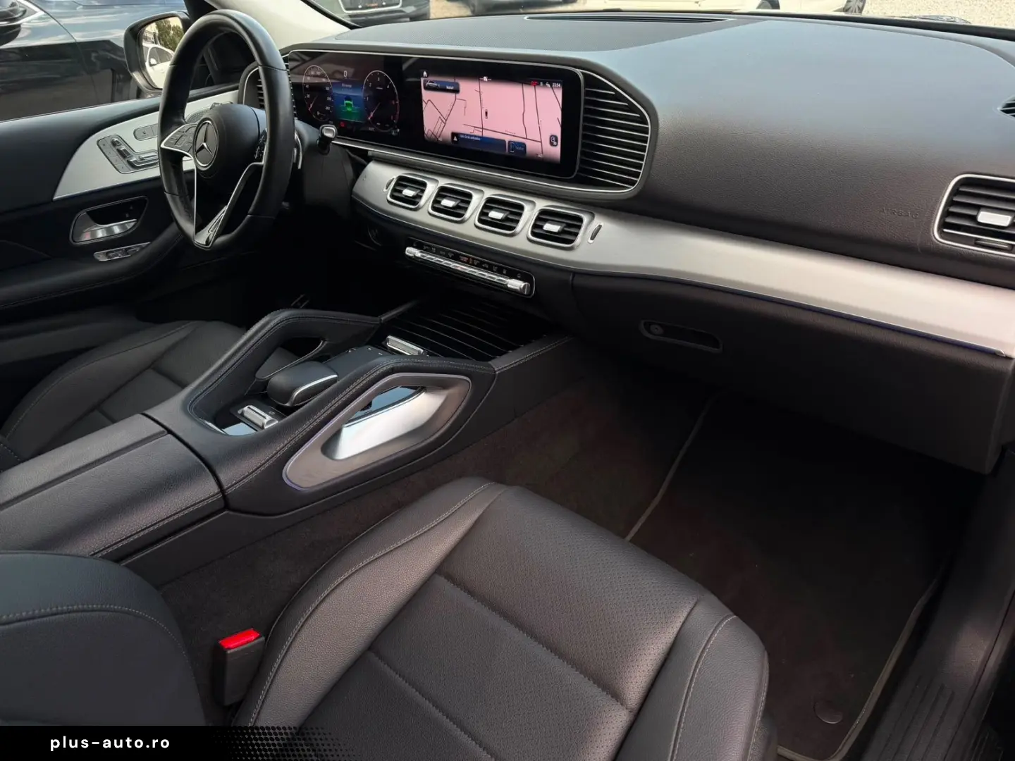 MERCEDES-BENZ GLE 450 AMG 7-Sitzer 30000KM Voll Panorama