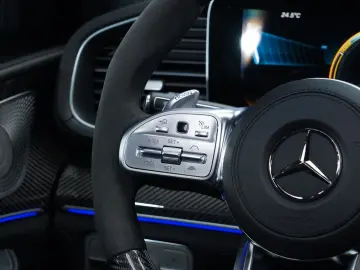 MERCEDES-BENZ AMG GLS 63 4Matic  PANO TV BURMESTER® …