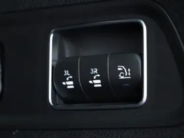 MERCEDES-BENZ AMG GLS 63 4Matic  PANO TV BURMESTER® …