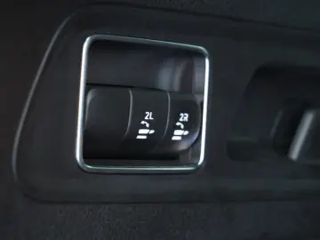 MERCEDES-BENZ AMG GLS 63 4Matic  PANO TV BURMESTER® …