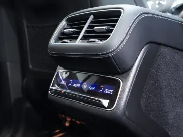 MERCEDES-BENZ AMG GLS 63 4Matic  PANO TV BURMESTER® …