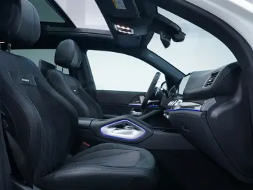MERCEDES-BENZ AMG GLS 63 4Matic  PANO TV BURMESTER® …