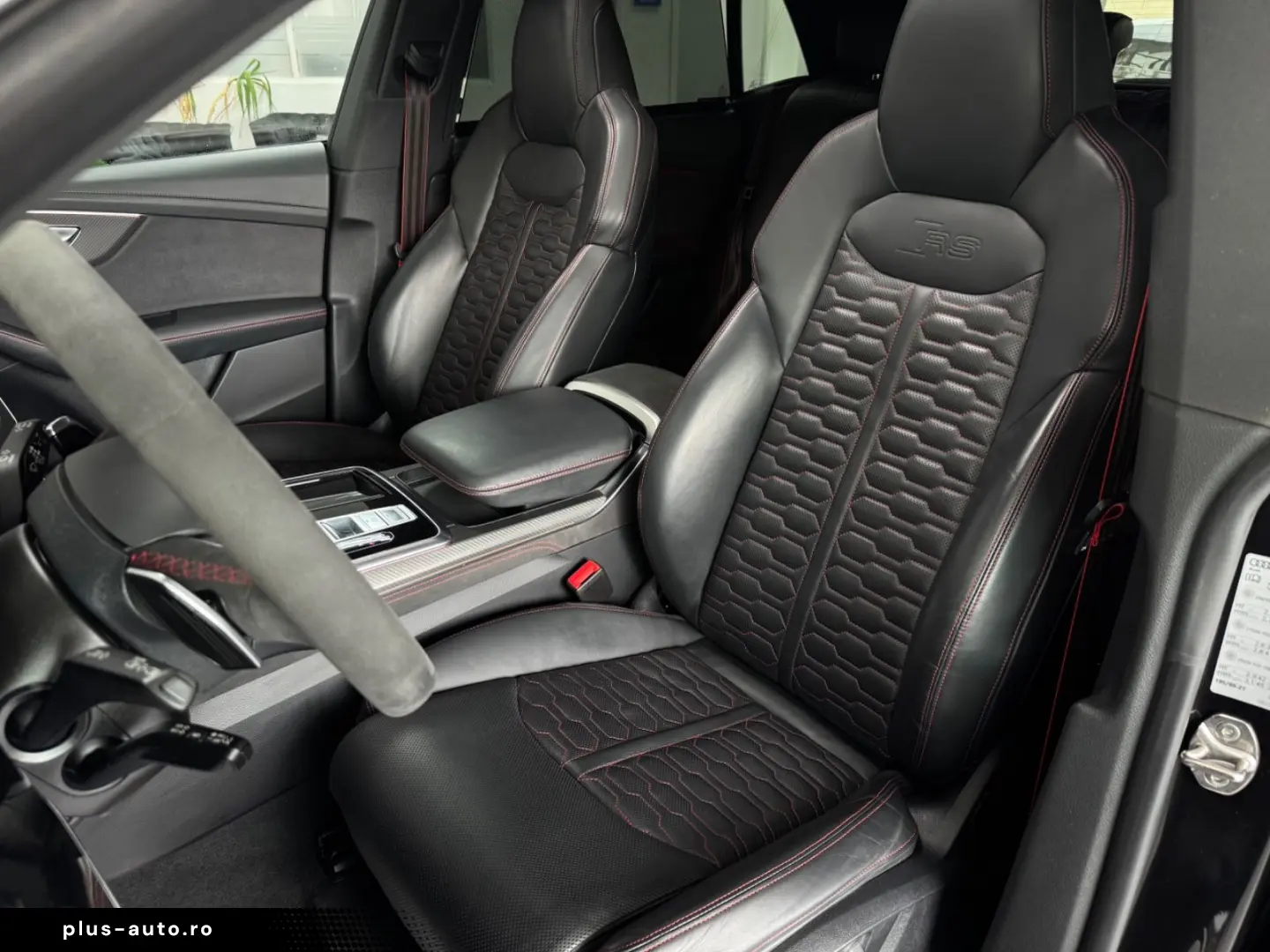 AUDI RSQ8 4.0 TFSI quattro  PANO MATRIX B&O AGA