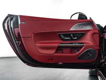 Mercedes-Benz BRABUS ROCKET GTC DEEP RED