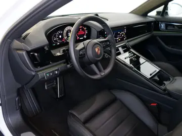 PORSCHE Panamera 4 E-Hybrid SportDesign SpAbgas Pano HUD