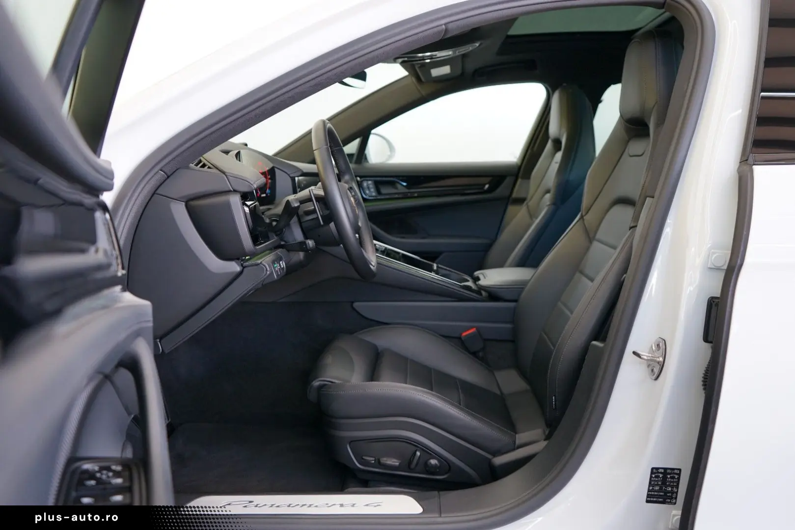 PORSCHE Panamera 4 E-Hybrid SportDesign SpAbgas Pano HUD