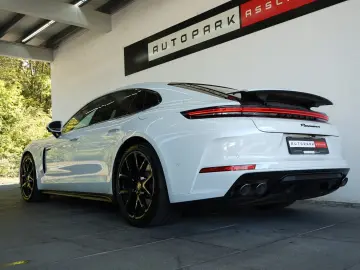 PORSCHE Panamera 4 E-Hybrid SportDesign SpAbgas Pano HUD