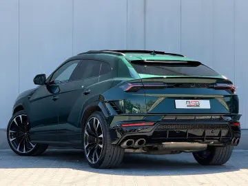 LAMBORGHINI Urus 4.0 V8 Performante
