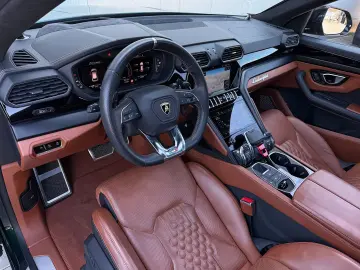 LAMBORGHINI Urus 4.0 V8 Performante