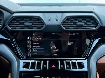 LAMBORGHINI Urus 4.0 V8 Performante