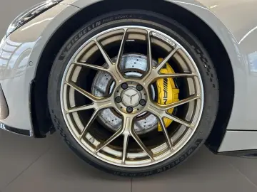 MERCEDES-BENZ AMG GT 63 4matic  AMG MBUX Burm Night …