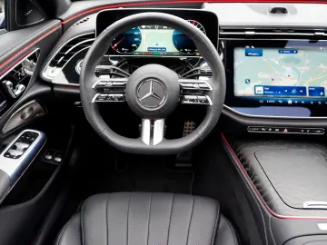 MERCEDES-BENZ E 300e 4M AMG Premium H-Lenkung Hypers…