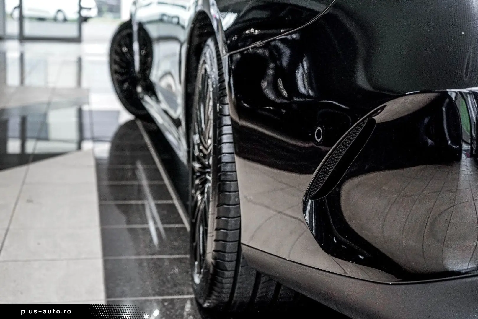 MERCEDES-BENZ E 300e 4M AMG Premium H-Lenkung Hypers&hellip;