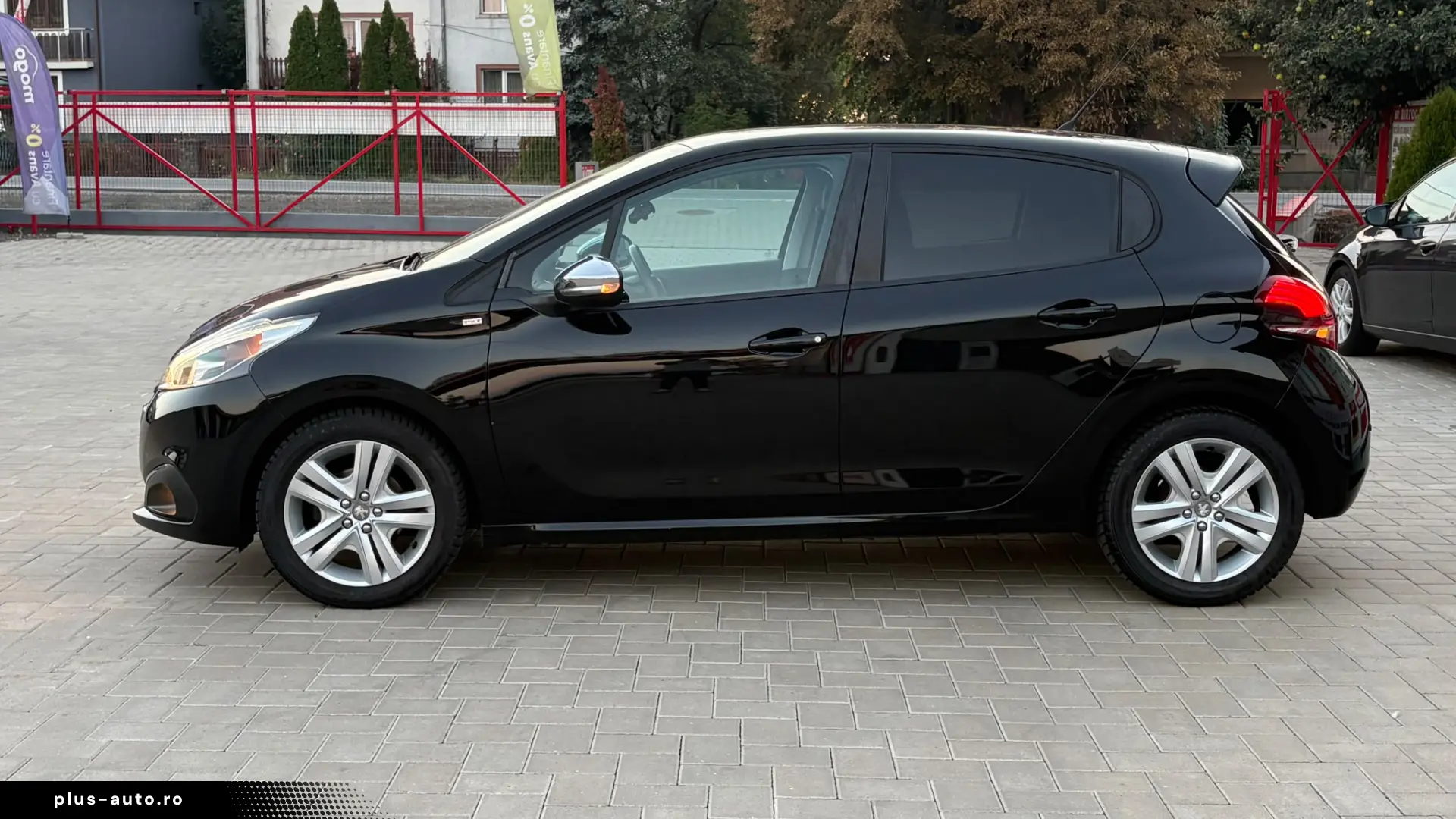 Peugeot 208 1.2 i Style EDITION