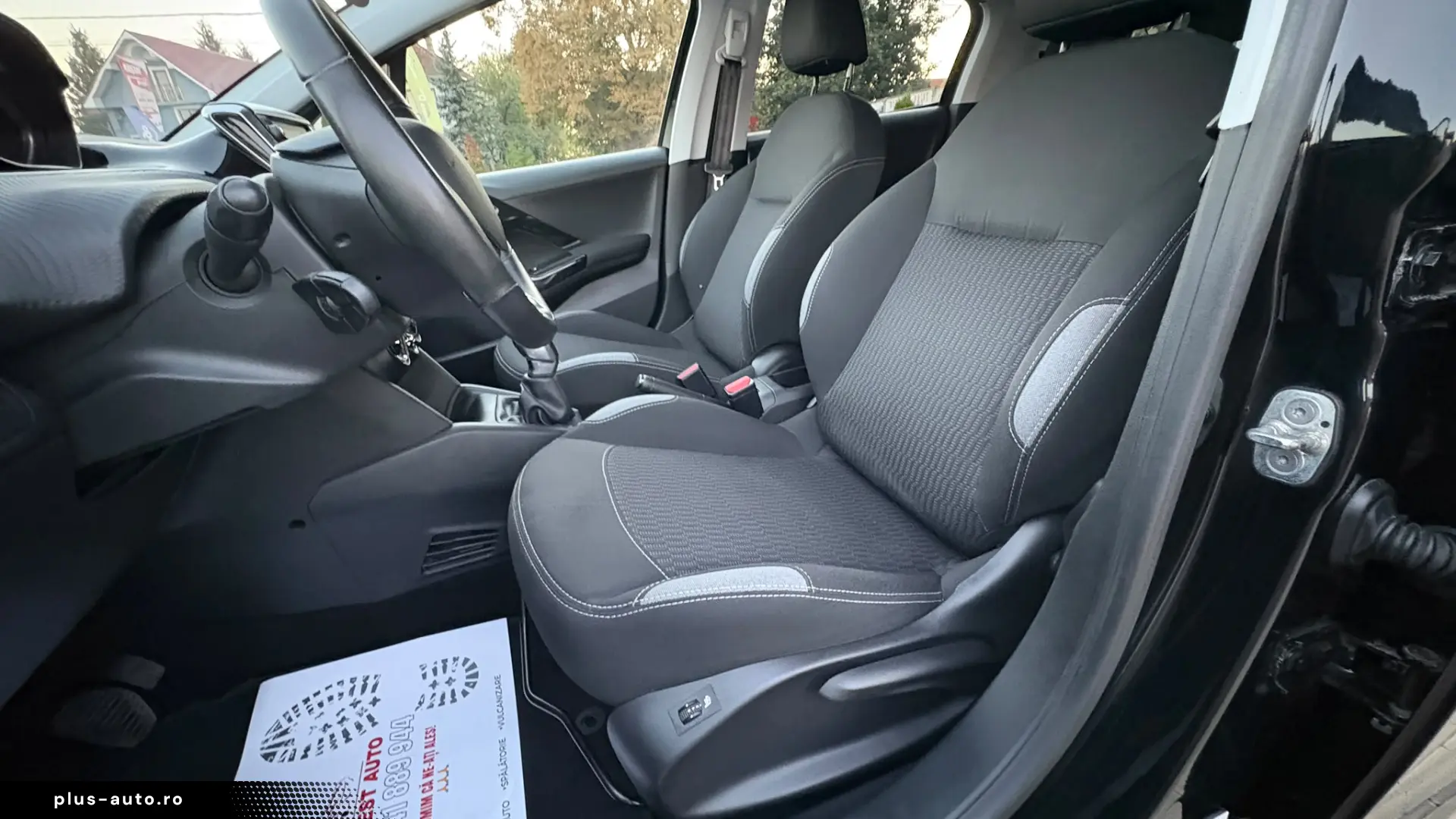 Peugeot 208 1.2 i Style EDITION