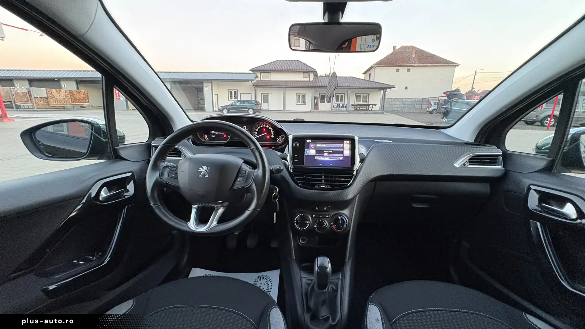 Peugeot 208 1.2 i Style EDITION