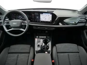 Audi A5 Avant TDI 150kW LED Panorama