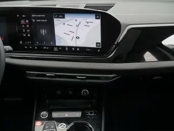 Audi A5 Avant TDI 150kW LED Panorama