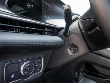 OMODA 9 PHEV - ACC - 360 - HUD - Masaj - Panoramic