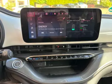 FIAT 500e 42Kwh SportSitze DAB  Spurhalte CarPlay 95%