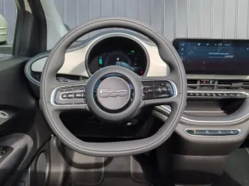 FIAT 500e Cabrio Basis 42kWh Klimaautomatik Tempomat