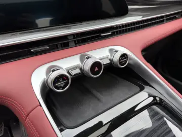 OMODA 9 PHEV - Exclusive - Panoramic