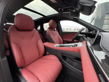 OMODA 9 PHEV - Exclusive - Panoramic