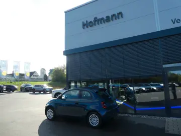 FIAT 500 e Basis Klima  SHZ  PDC  Kamera
