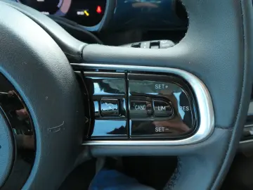 FIAT 500 e Basis Klima  SHZ  PDC  Kamera
