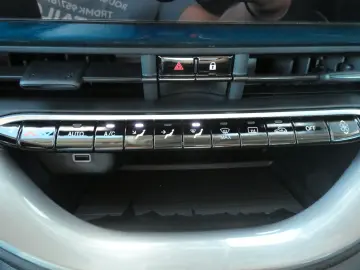 FIAT 500 e Basis Klima  SHZ  PDC  Kamera