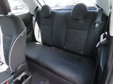 FIAT 500e 42 kWh Klimaauto. CarPlay Touchscreen
