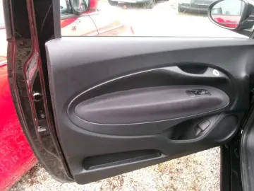 FIAT 500e MY23 Neuer 500 Standhzg. Klimaa.
