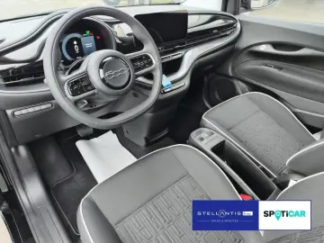 FIAT 500e Lim. Base (42kWh) TEMPOMAT KEYLESS GO