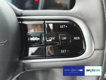 FIAT 500e Lim. Base (42kWh) TEMPOMAT KEYLESS GO