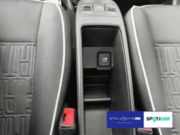 FIAT 500e Lim. Base (42kWh) TEMPOMAT KEYLESS GO