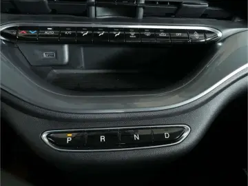 FIAT 500e 42 kWh Alu Carplay Keyless DAB  GRA